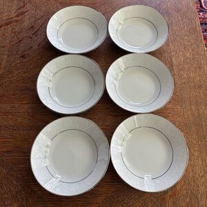 Noritake Ranier Pattern Classic Fruit Bowl